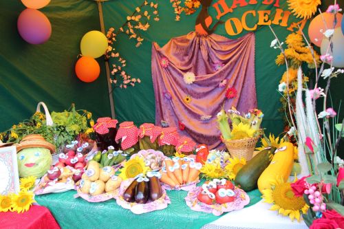 Августовская конференция в Нурлатском районе началась с большой выставки