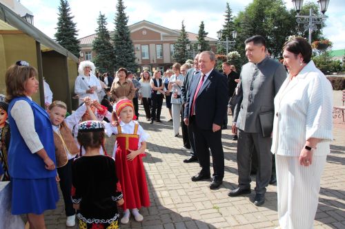 Августовская конференция в Нурлатском районе началась с большой выставки
