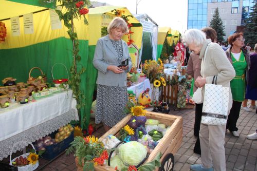 Августовская конференция в Нурлатском районе началась с большой выставки