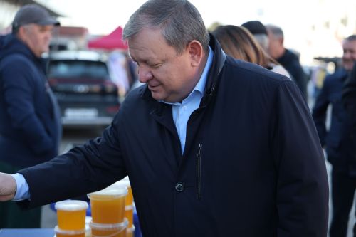 Первая осенняя ярмарка в Нурлате совпала со вторым днем выборов