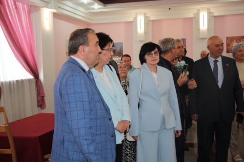 В Нурлате почтили память государственного деятеля России Алмаза Ахметшина