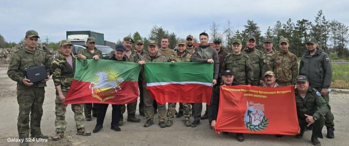 Глава Нурлатского района вернулся из поездки в зону СВО с важной миссией