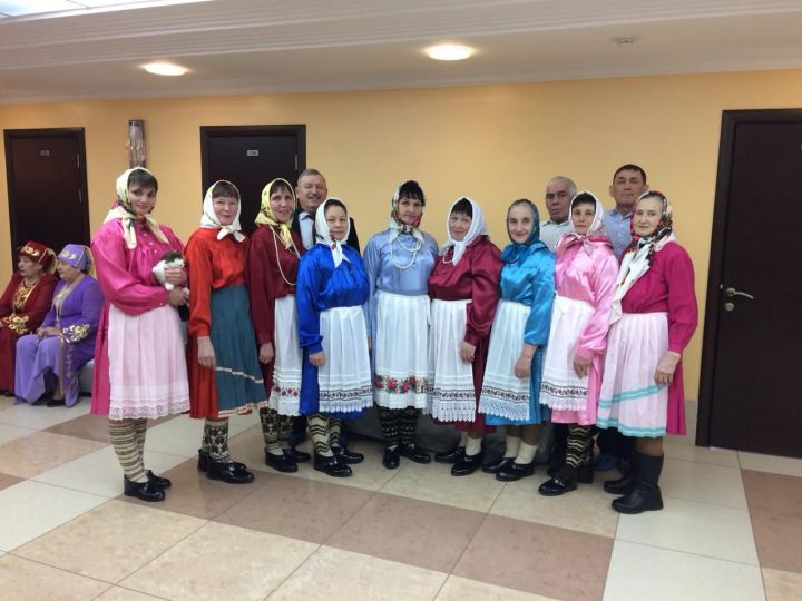 Нурлатцы приняли участие в конкурсе фольклорных коллективов