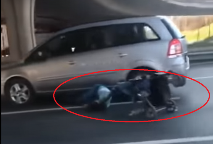 В Татарстане нетрезвая женщина с ребенком попала под машину  [+ВИДЕО]