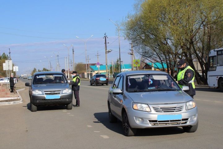 Госавтоинспекция РТ призывает нурлатцев быть внимательными и осторожными на дорогах