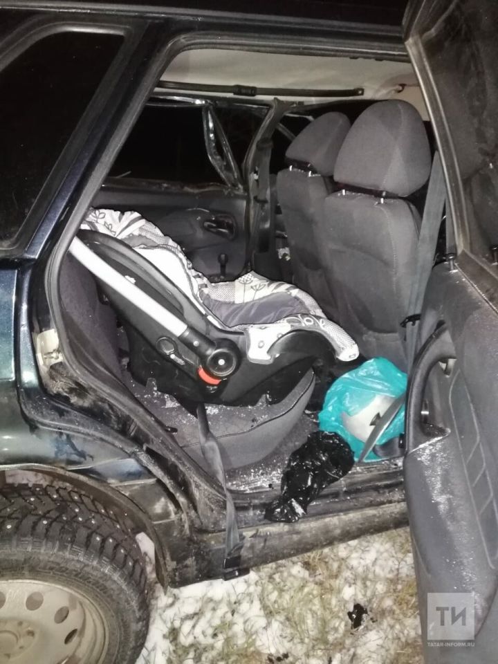 В страшной аварии в Татарстане погиб четырехмесячный ребенок