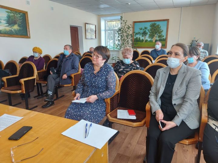 В исполкоме Нурлатского района обсудили вопросы деятельности ЖКХ