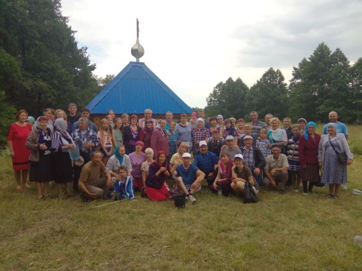 На «бригадской» земле в Нурлатском районе местные жители в 12 раз отметили православный праздник