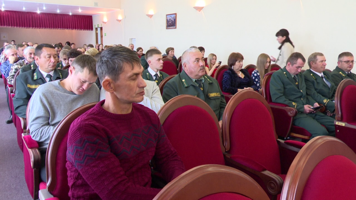 Алмаз Ахметшин поздравил работников лесного хозяйства района с профессиональным праздником