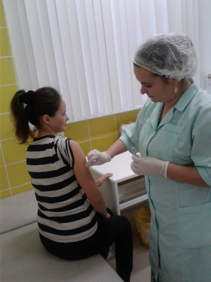 Вакцинация в Нурлатском районе продолжается