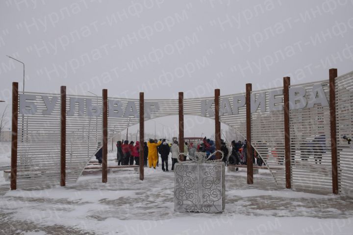 При участии Олега Морозова в Нурлате открыли бульвар Кариева на одноименной улице