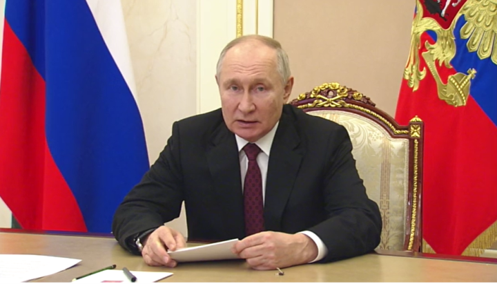 Путин поручил провести осенний призыв 2024 года с использованием электронных повесток