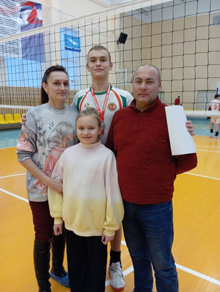 Спортивные традиции семьи Романовых продолжают дети