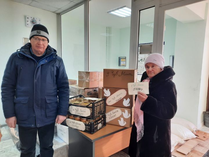 Жители Чувашской Менчи присоединились к сбору гуманитарной помощи