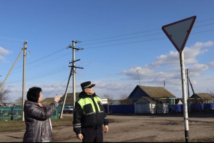 В Нурлате установили новые дорожные знаки