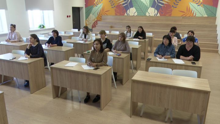 В Нурлате почти 500 человек присоединились к масштабной ежегодной акции «Тотальный диктант»