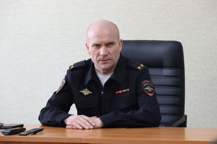 Начальник Нурлатского отдела полиции рассказал о плюсах службы в органах внутренних дел