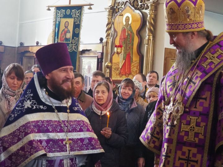 В Нурлате в день памяти преподобной Марии Египетской состоялась Божественная литургия
