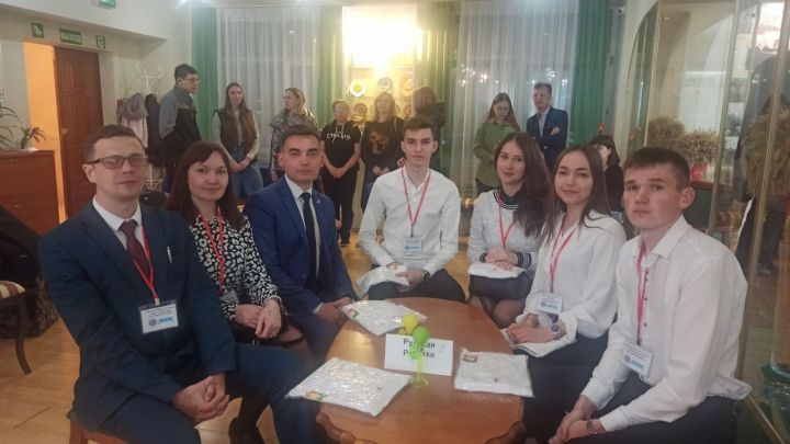В Региональном музее истории Закамья и города Нурлат прошла «Битва умов»