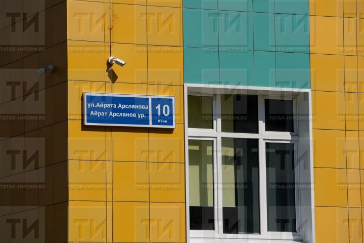 Нурлатцев призывают выявлять ошибки на табличках, указателях на татарском языке