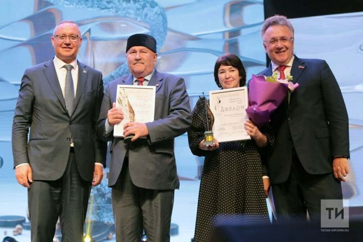 В Казани прошла церемония награждения победителей конкурса «Хрустальное перо»