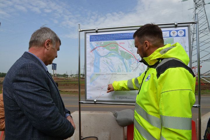 В Татарстане оценили ход работ на трассе М7 и состояние местных дорог