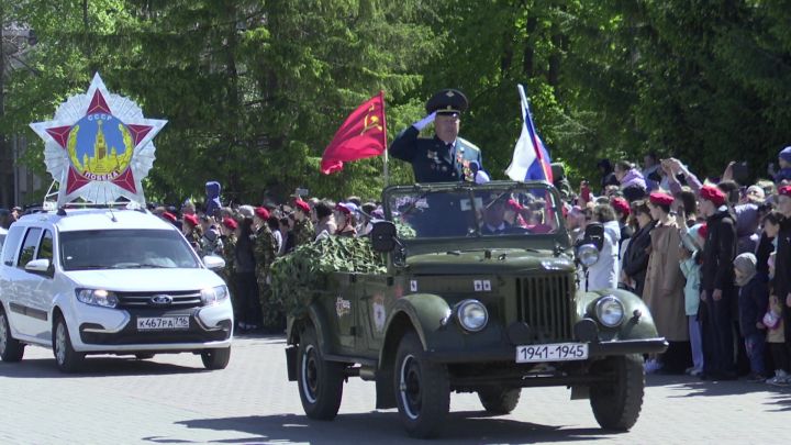 Праздник 9 Мая в Нурлате отметили Парадом Победы и чествованием ветеранов