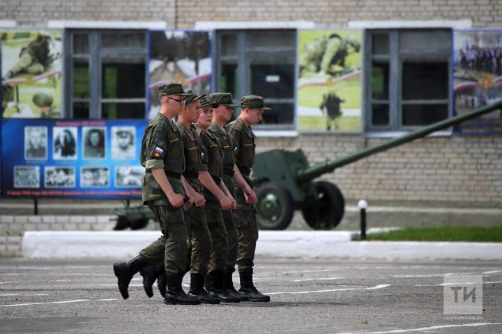 В России повышают возраст военнослужащих- срочников