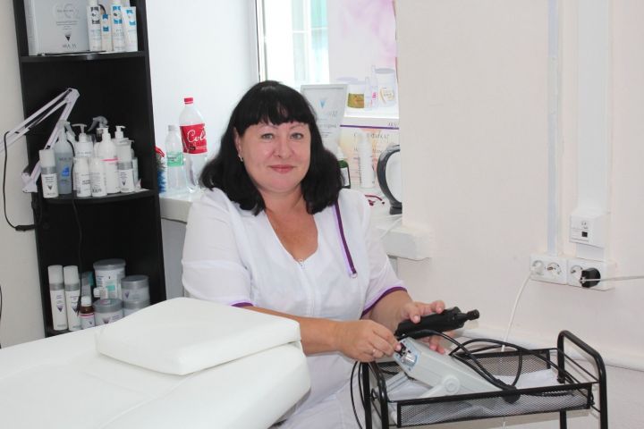 Самозанятая Марина Насырова из Нурлата заключила социальный контракт на 250 тыс. рублей