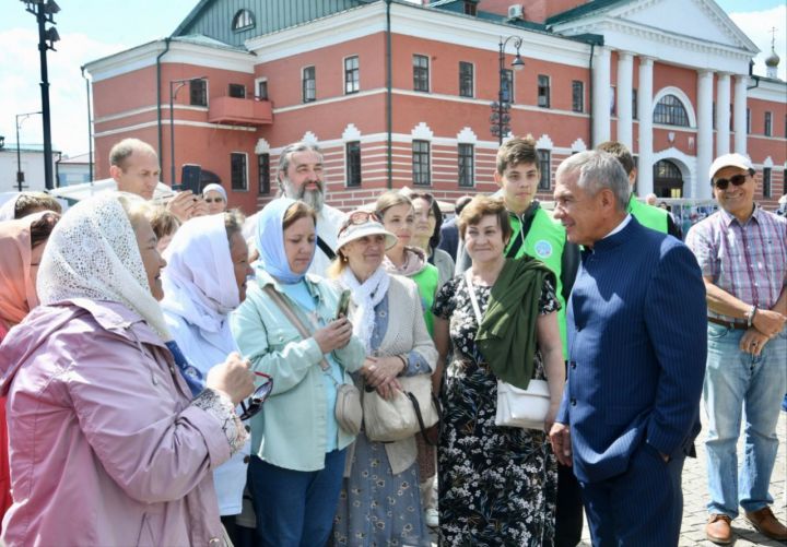 Раис РТ поздравил татарстанцев с 444-летием явления иконы Пресвятой Богородицы в Казани