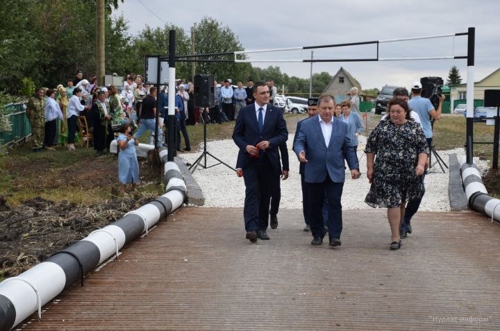 В деревне Кривое Озеро Нурлатского района торжественно открыли новый мост