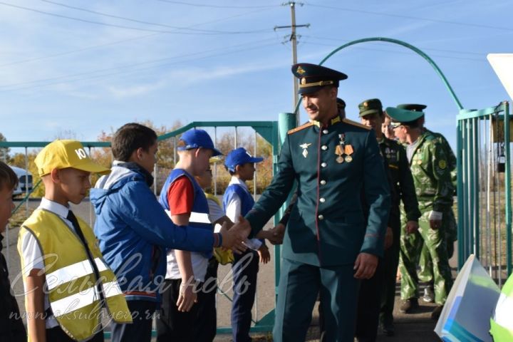 Командир экипажа танка «Алёша» побывал на своей исторической родине – в Аксубаевском районе