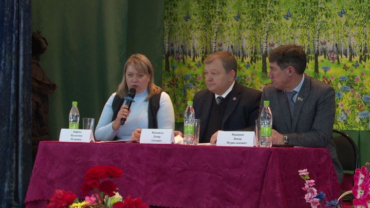 Первый сход граждан в этом году прошел в Среднекамышлинском сельском поселении