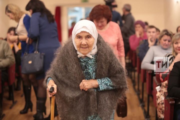 Минтруд рассказал, какие социальные услуги получают пожилые татарстанцы