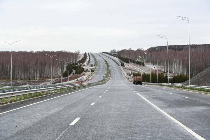 Казанский Кремль определил стоимость проезда по платным дорогам Татарстана
