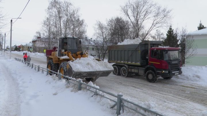 Для складирования вывозимого снега в Нурлате отведено специальное место