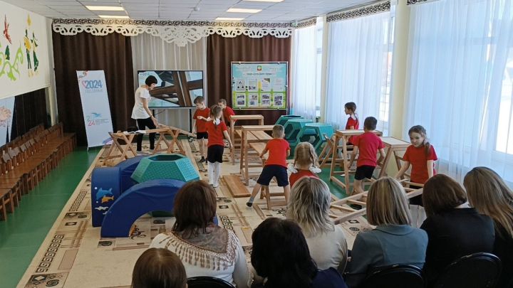 Нурлатский детский сад «Алсу» поделился опытом работы по обучению родному татарскому языку
