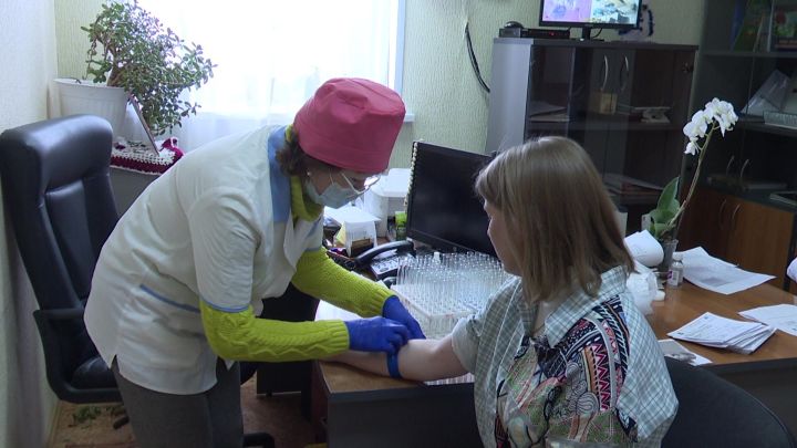 С начала года диспансеризацию в Нурлатском районе прошли около 4 тысяч человек