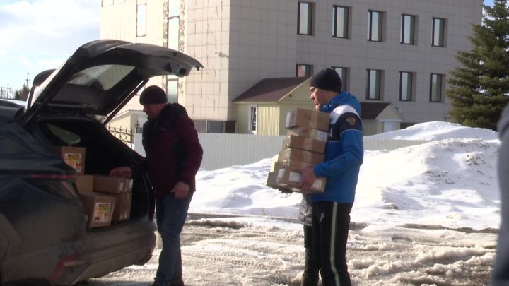 В зону СВО из Нурлатского района отправили очередной гуманитарный груз