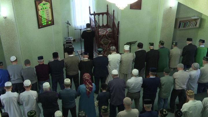 Сегодня мусульмане Нурлата отметили Ураза Байрам