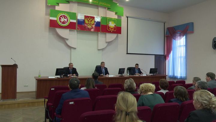 Нурлатские пчеловоды на специальном совещании обсудили проблемные вопросы
