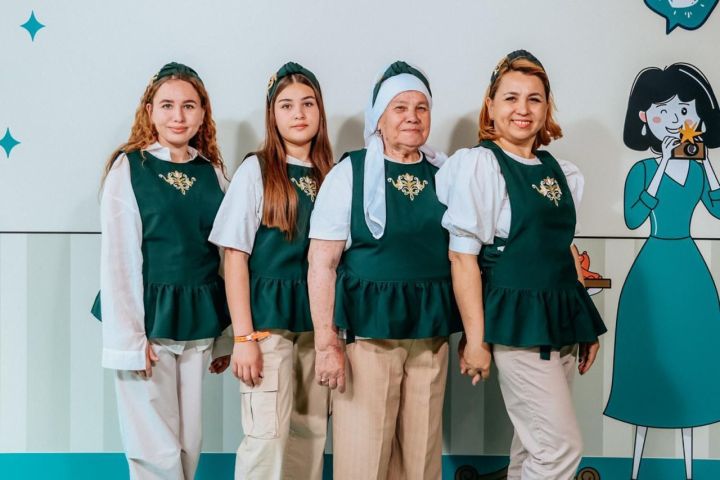 Три поколения семьи Тухватуллиных из Верхнего Нурлата приняли участие в полуфинале Всероссийского конкурса «Это у нас семейное»