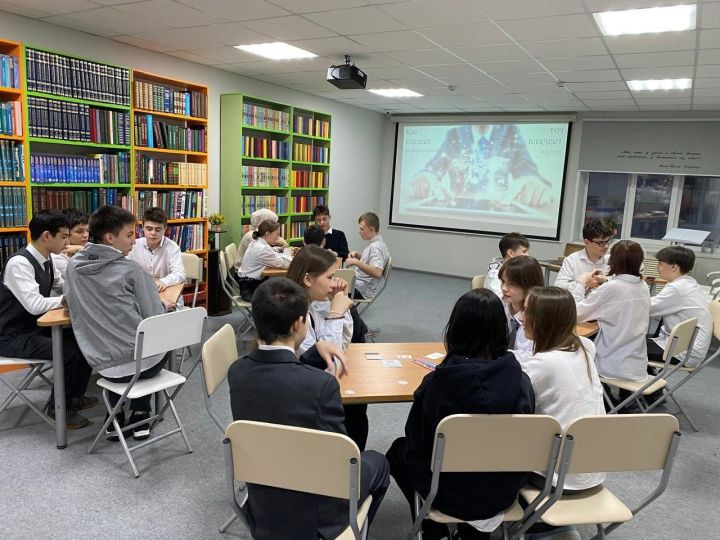 В центральной библиотеке Нурлата дан старт новому авторскому проекту