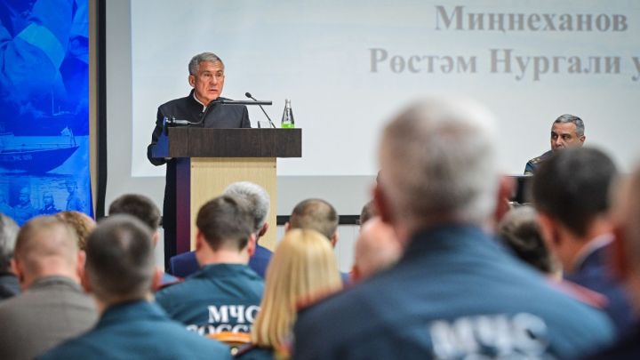 Раис Татарстана отметил снижение количества пожаров в республике