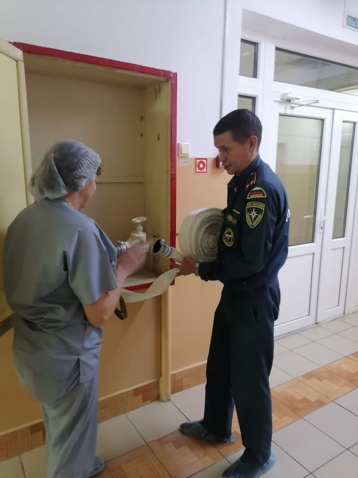 В Нурлатской ЦРБ усилены меры пожарной безопасности
