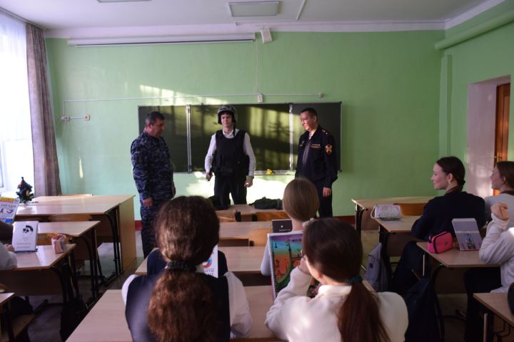 В Нурлате будет кому пополнить ряды Росгвардии