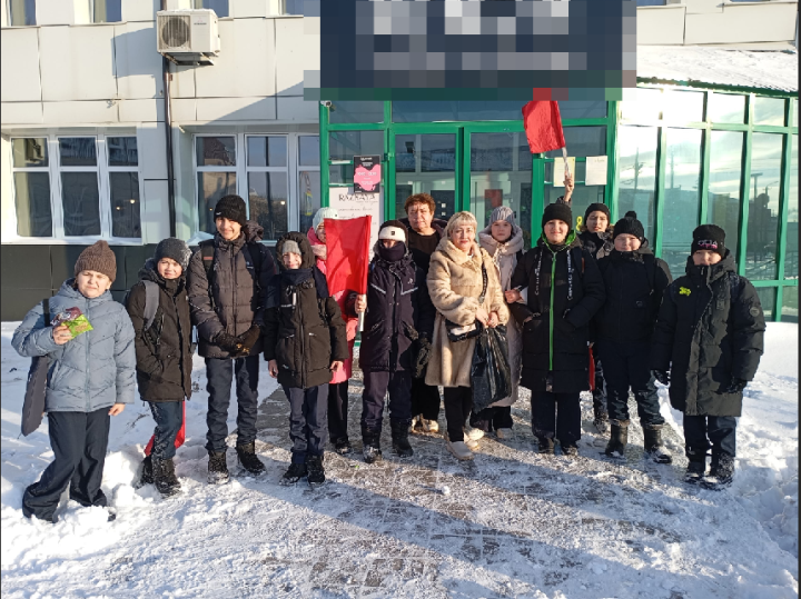 Урок патриотизма на практике: нурлатские гимназисты помогли в сборе гуманитарной помощи