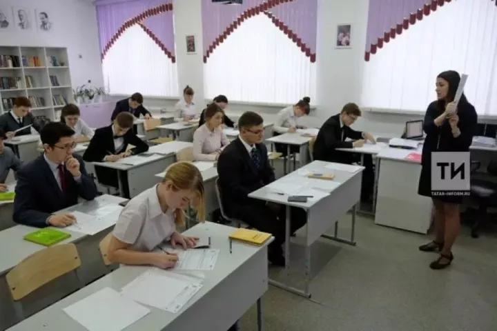 Сегодня 16,5 тысяч выпускников Татарстана пишут итоговое сочинение