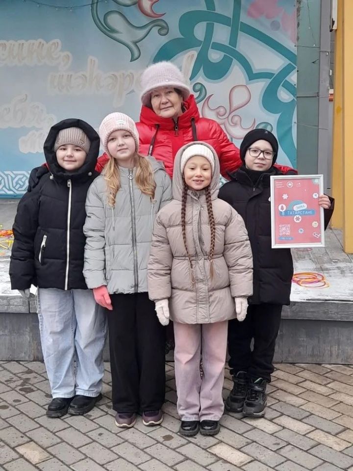 «Сэлэт» подарила городу первый снеговик и новогоднее настроение