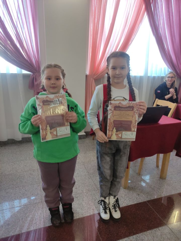 Юные шахматисты Нурлата встретились на турнире «Весенние шахматные каникулы»